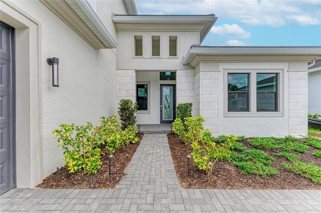 For Sale: $1,699,000 (4 beds, 4 baths, 3579 Square Feet)