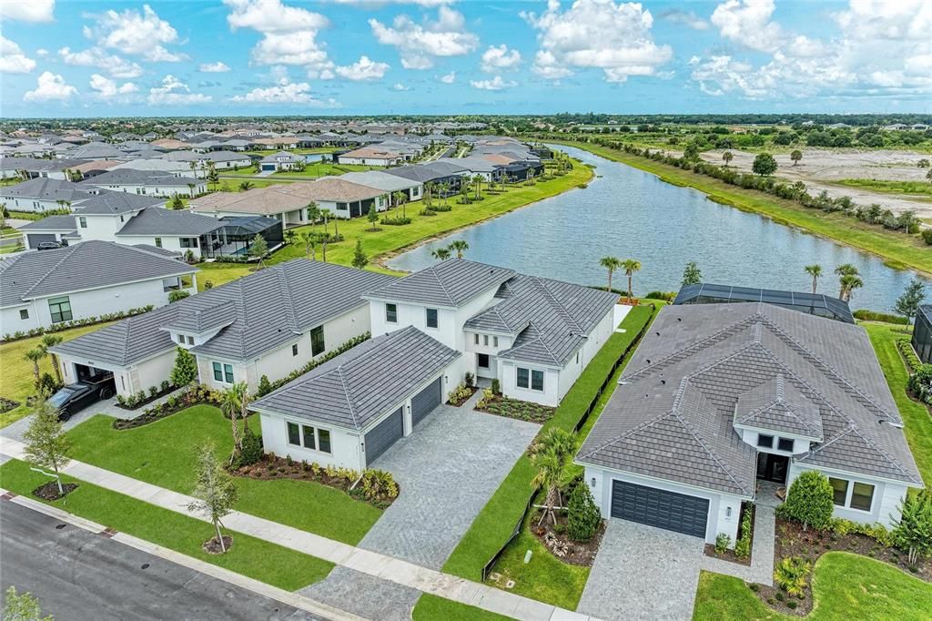 For Sale: $1,699,000 (4 beds, 4 baths, 3579 Square Feet)