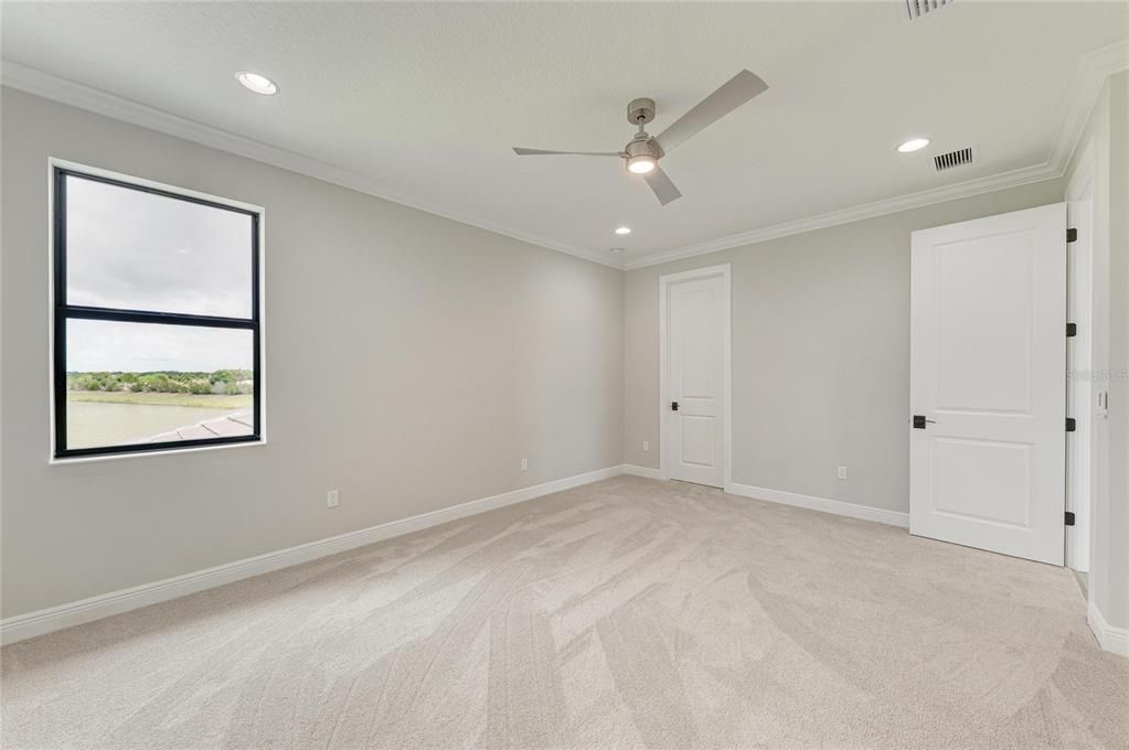 For Sale: $1,699,000 (4 beds, 4 baths, 3579 Square Feet)