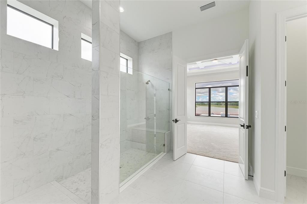 For Sale: $1,699,000 (4 beds, 4 baths, 3579 Square Feet)