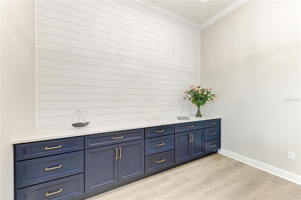 For Sale: $1,699,000 (4 beds, 4 baths, 3579 Square Feet)
