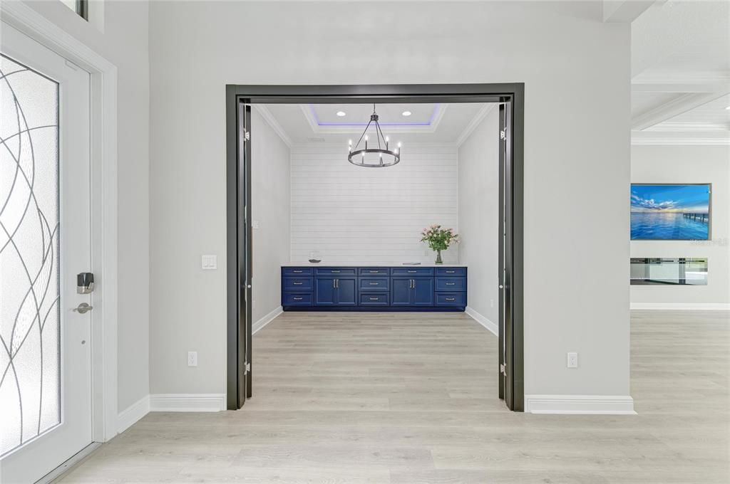 For Sale: $1,699,000 (4 beds, 4 baths, 3579 Square Feet)
