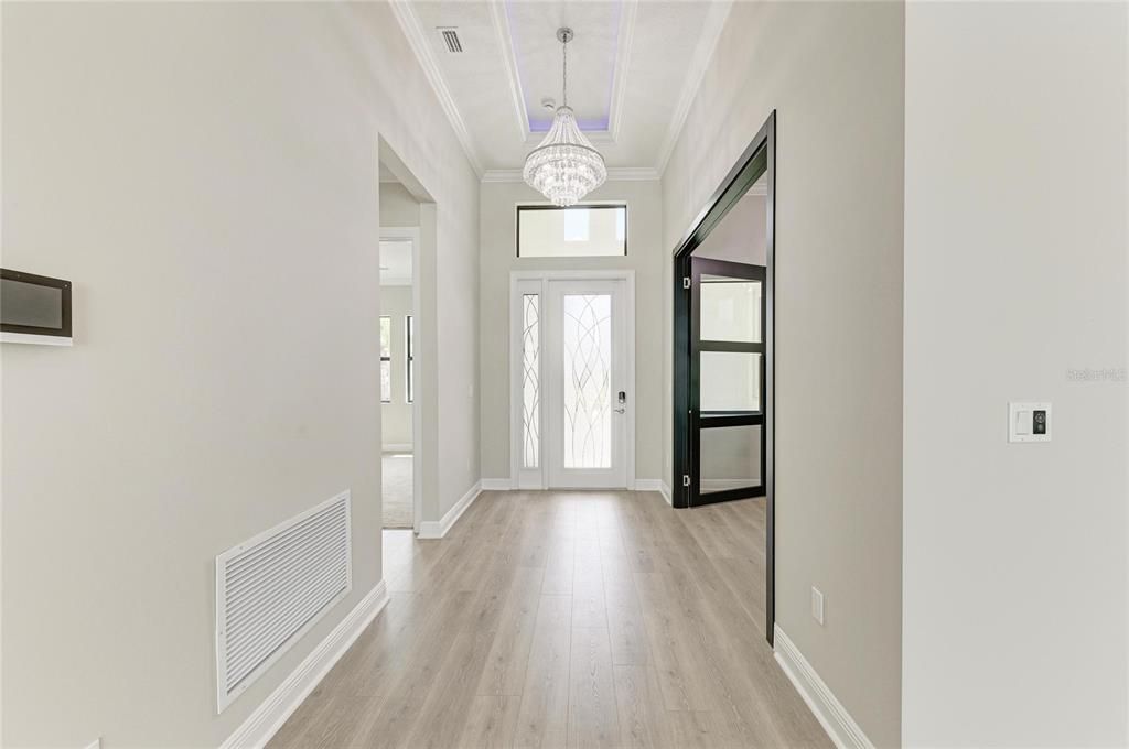 For Sale: $1,699,000 (4 beds, 4 baths, 3579 Square Feet)