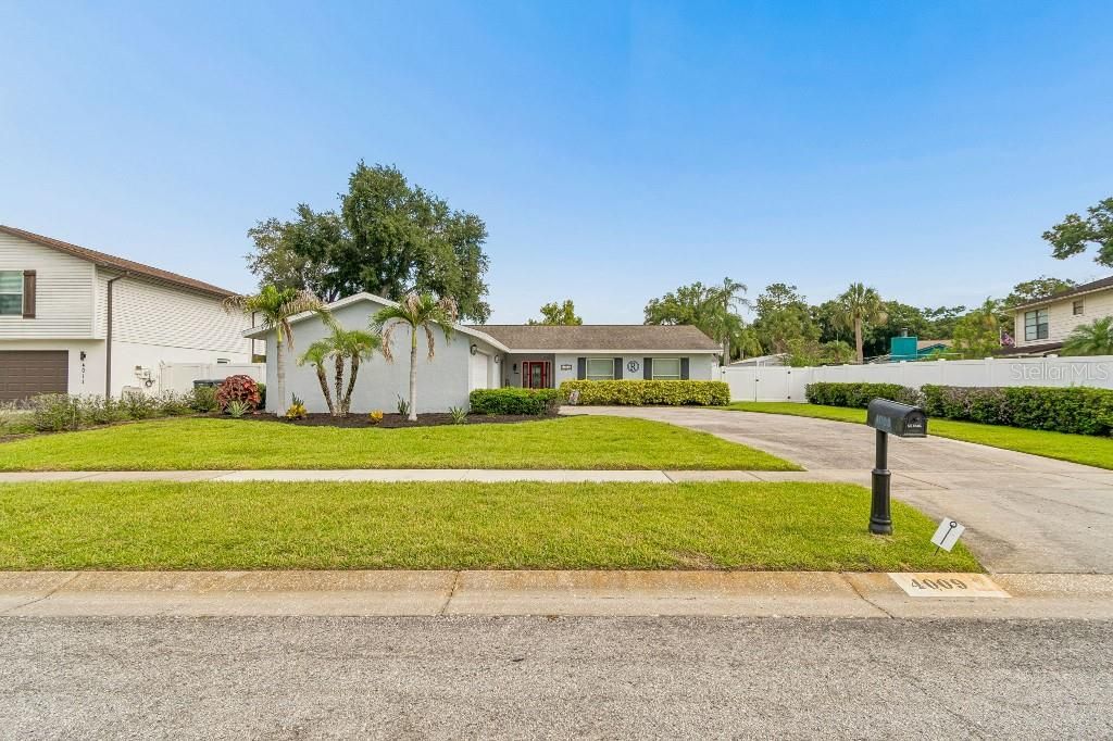 En Venta: $479,000 (3 camas, 2 baños, 1569 Pies cuadrados)