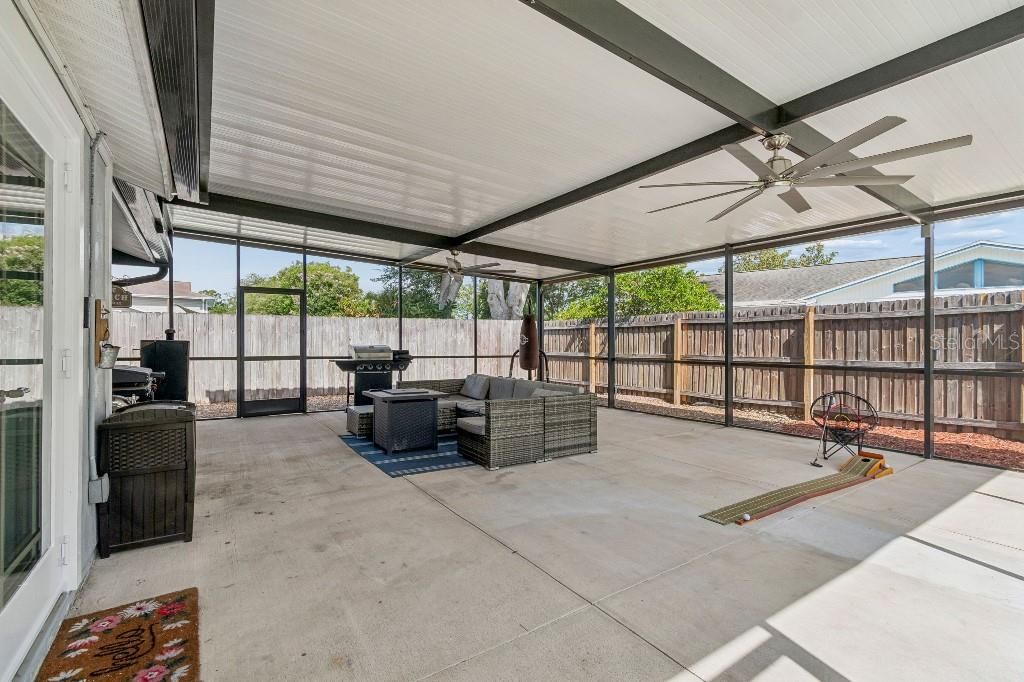 En Venta: $479,000 (3 camas, 2 baños, 1569 Pies cuadrados)