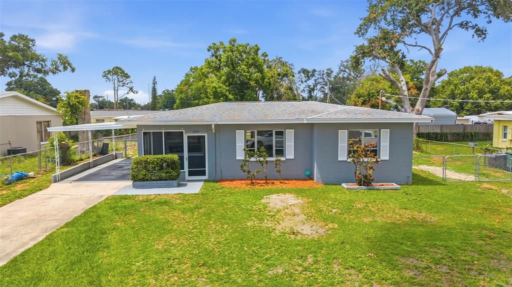 For Sale: $429,000 (3 beds, 2 baths, 1072 Square Feet)