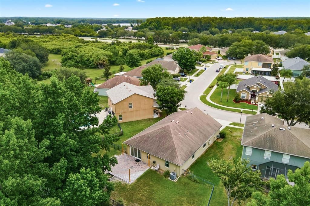 For Sale: $377,000 (4 beds, 2 baths, 1938 Square Feet)