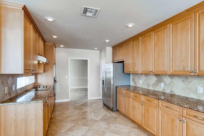 For Rent: $4,800 (4 beds, 3 baths, 3475 Square Feet)