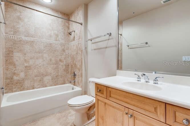 For Rent: $4,800 (4 beds, 3 baths, 3475 Square Feet)