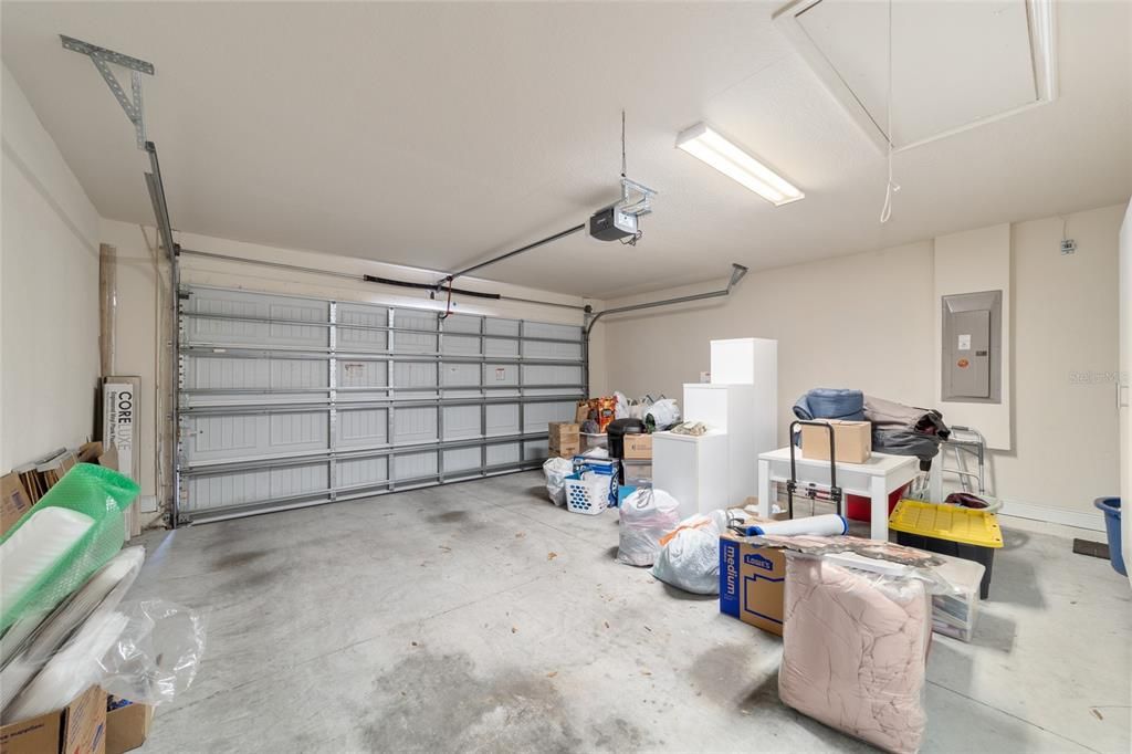 For Sale: $317,000 (4 beds, 2 baths, 1762 Square Feet)