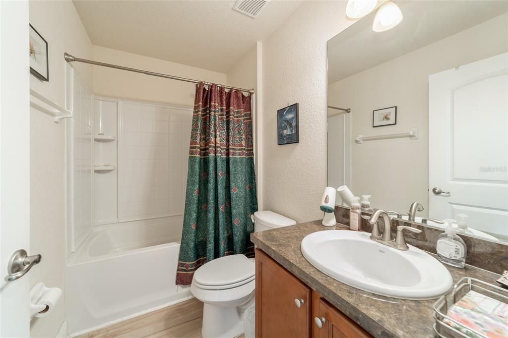 For Sale: $317,000 (4 beds, 2 baths, 1762 Square Feet)