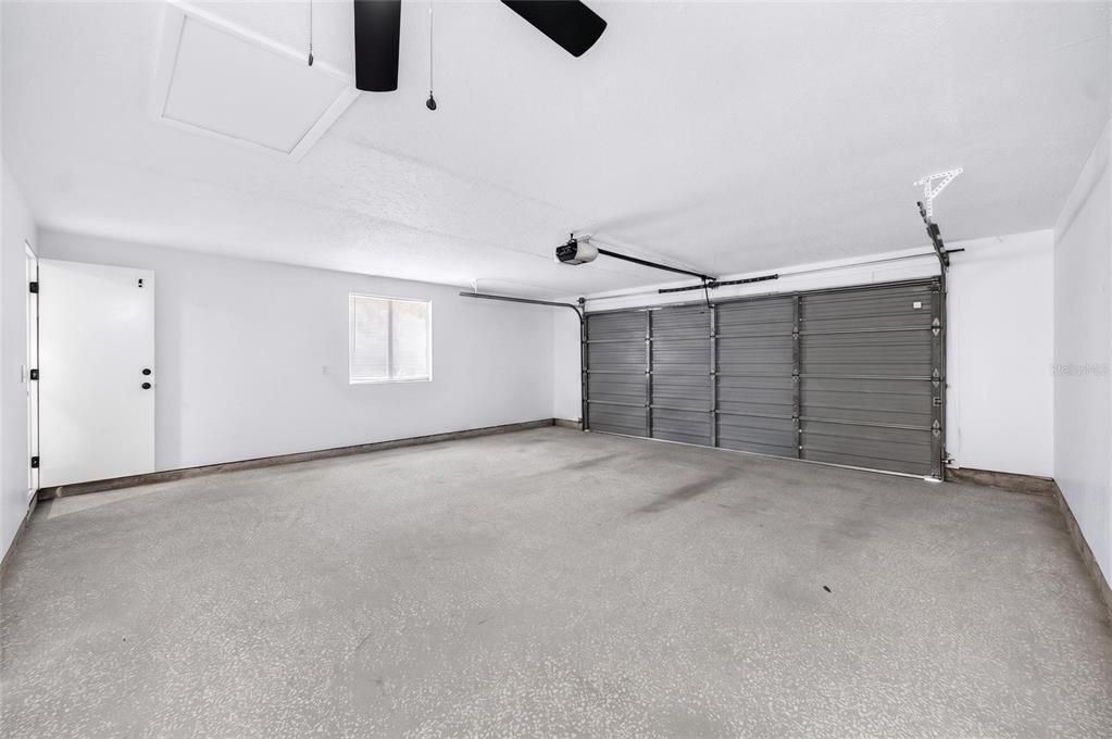 For Sale: $350,000 (3 beds, 2 baths, 1338 Square Feet)