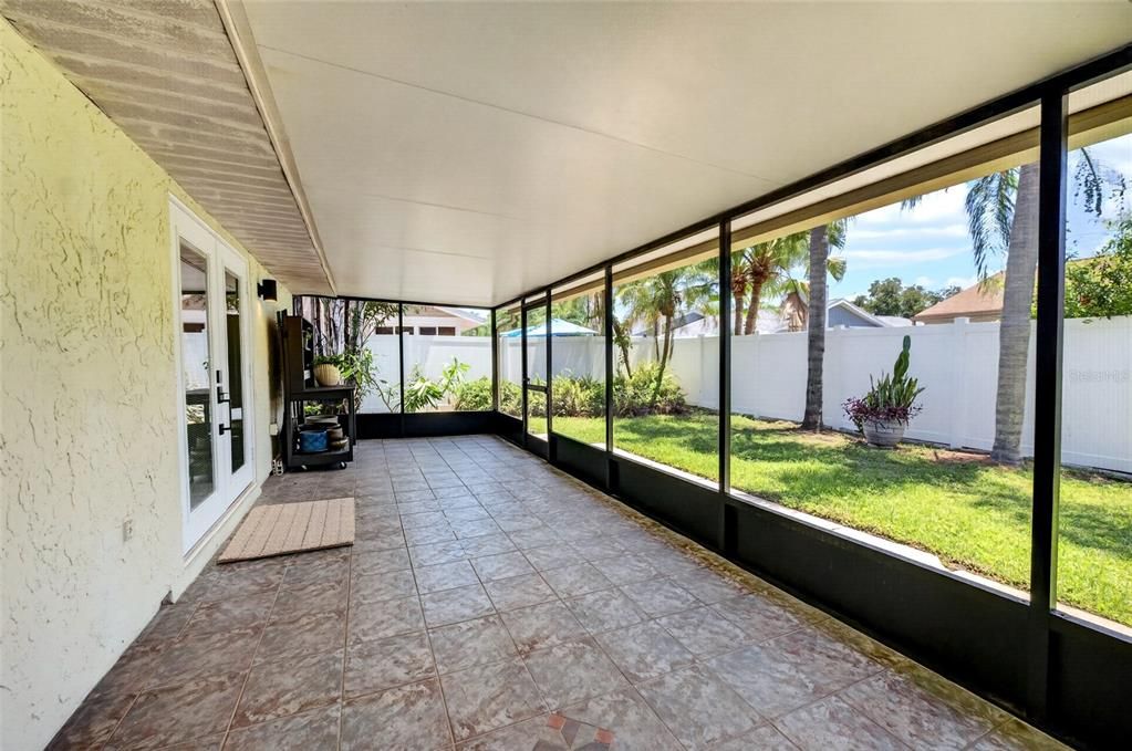 For Sale: $350,000 (3 beds, 2 baths, 1338 Square Feet)