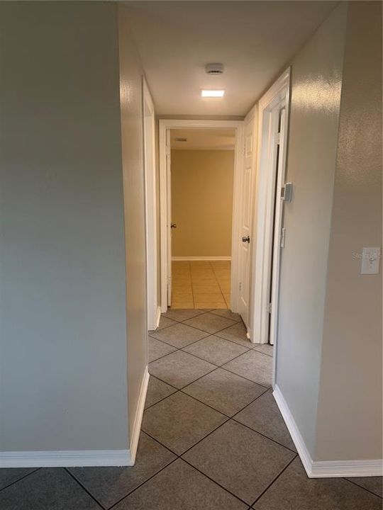 For Sale: $319,000 (3 beds, 1 baths, 1595 Square Feet)