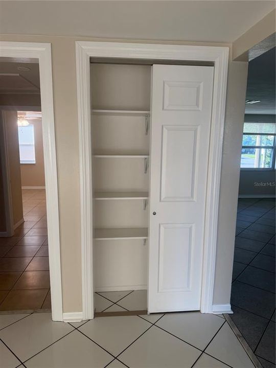 For Sale: $319,000 (3 beds, 1 baths, 1595 Square Feet)