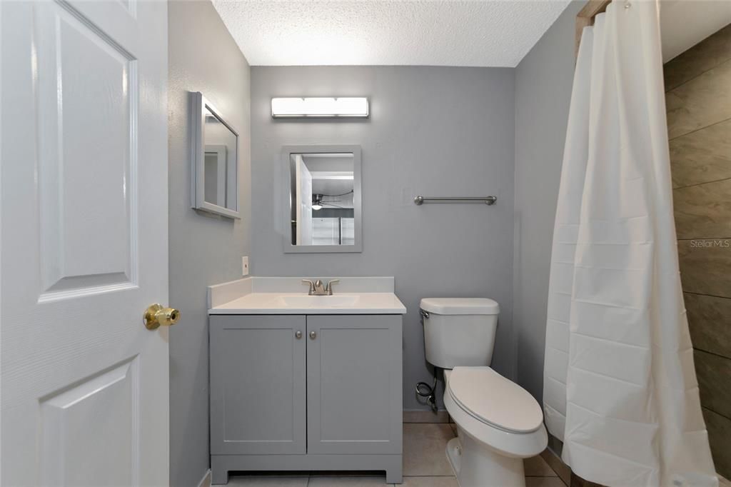 For Rent: $1,625 (2 beds, 2 baths, 960 Square Feet)