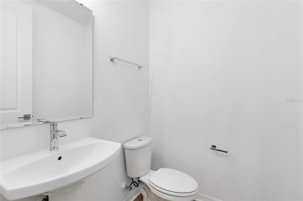 En Renta: $3,500 (3 camas, 3 baños, 2016 Pies cuadrados)