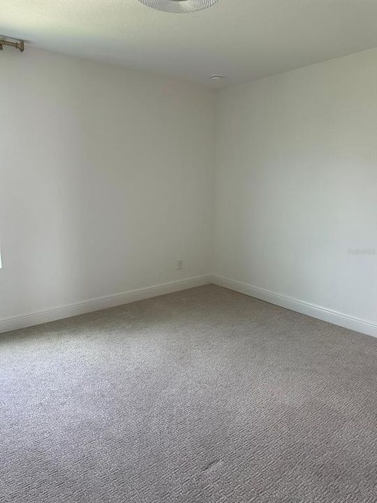 For Rent: $4,000 (5 beds, 3 baths, 3286 Square Feet)