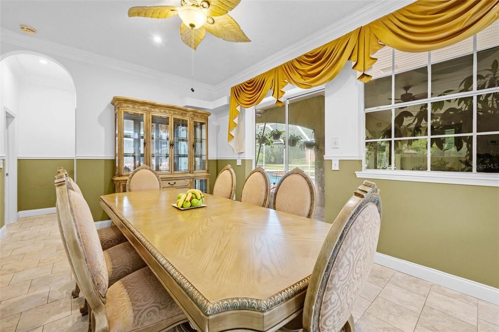 На продажу: $549,000 (3 спален, 3 ванн, 2744 Квадратных фут)
