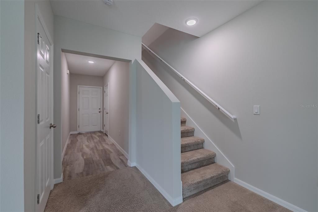 For Sale: $385,000 (4 beds, 2 baths, 2073 Square Feet)