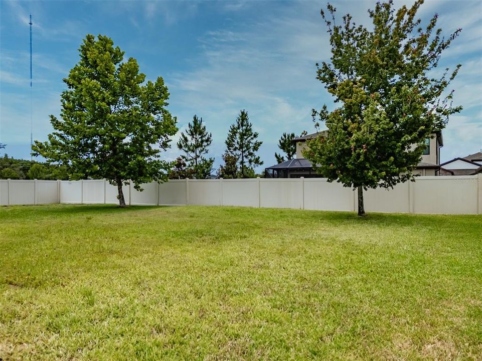 For Sale: $385,000 (4 beds, 2 baths, 2073 Square Feet)