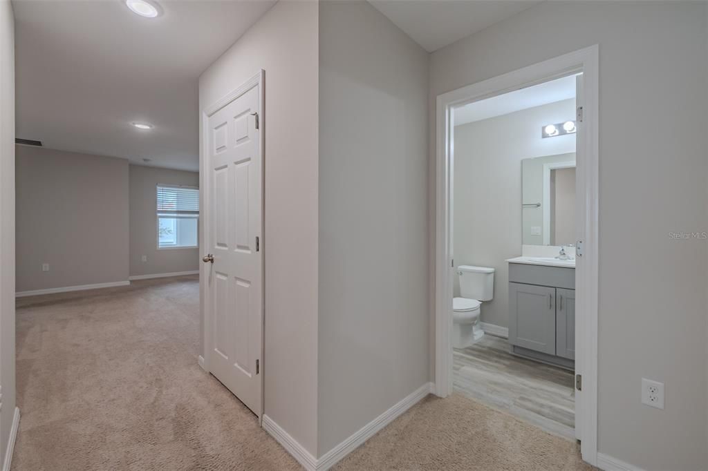 For Sale: $385,000 (4 beds, 2 baths, 2073 Square Feet)