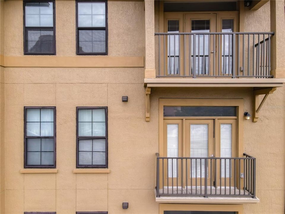 В аренду: $1,800 (2 спален, 2 ванн, 1029 Квадратных фут)