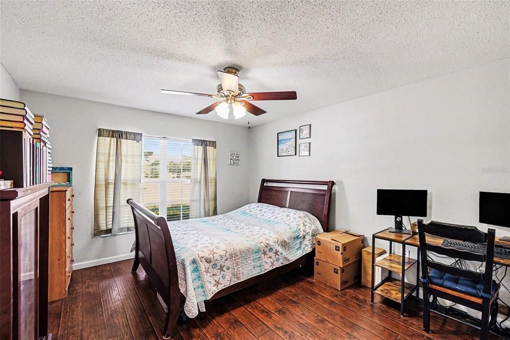 For Sale: $280,000 (3 beds, 2 baths, 1535 Square Feet)