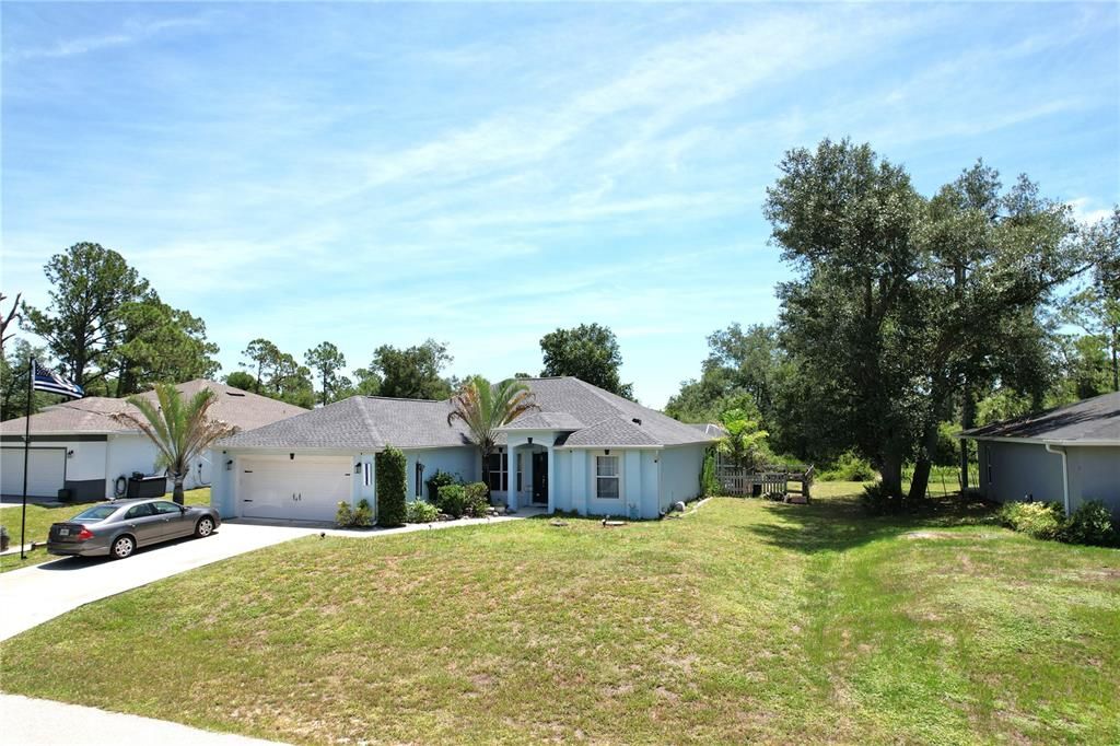 For Sale: $379,900 (3 beds, 2 baths, 1882 Square Feet)