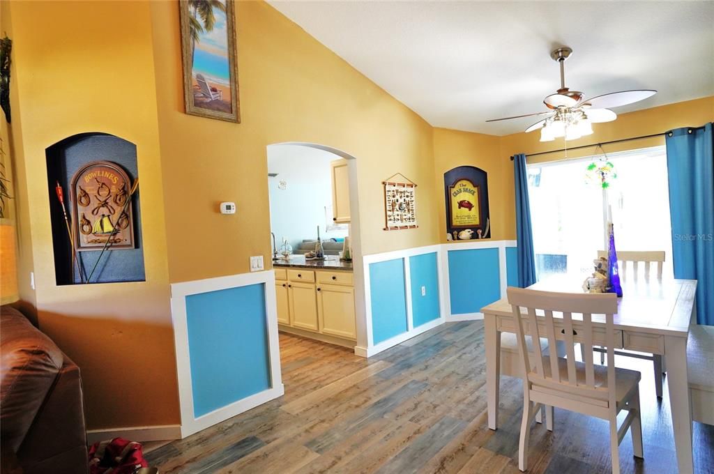 For Sale: $379,900 (3 beds, 2 baths, 1882 Square Feet)
