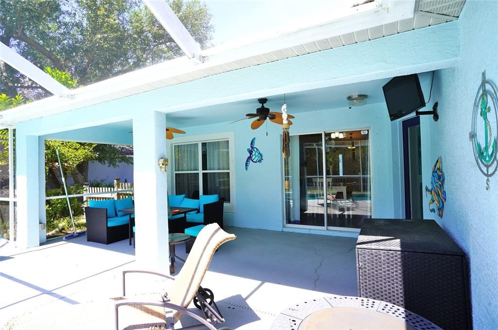 For Sale: $379,900 (3 beds, 2 baths, 1882 Square Feet)