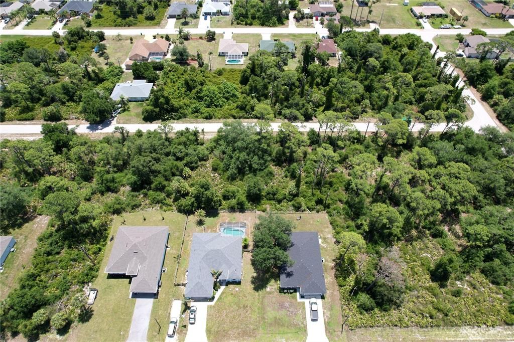 For Sale: $379,900 (3 beds, 2 baths, 1882 Square Feet)