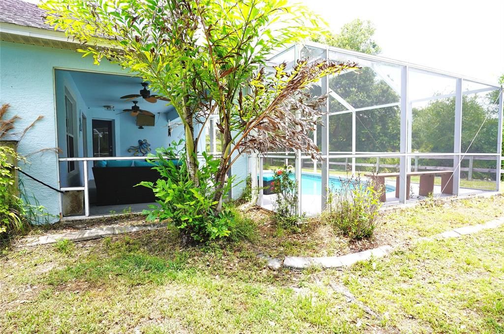 For Sale: $379,900 (3 beds, 2 baths, 1882 Square Feet)