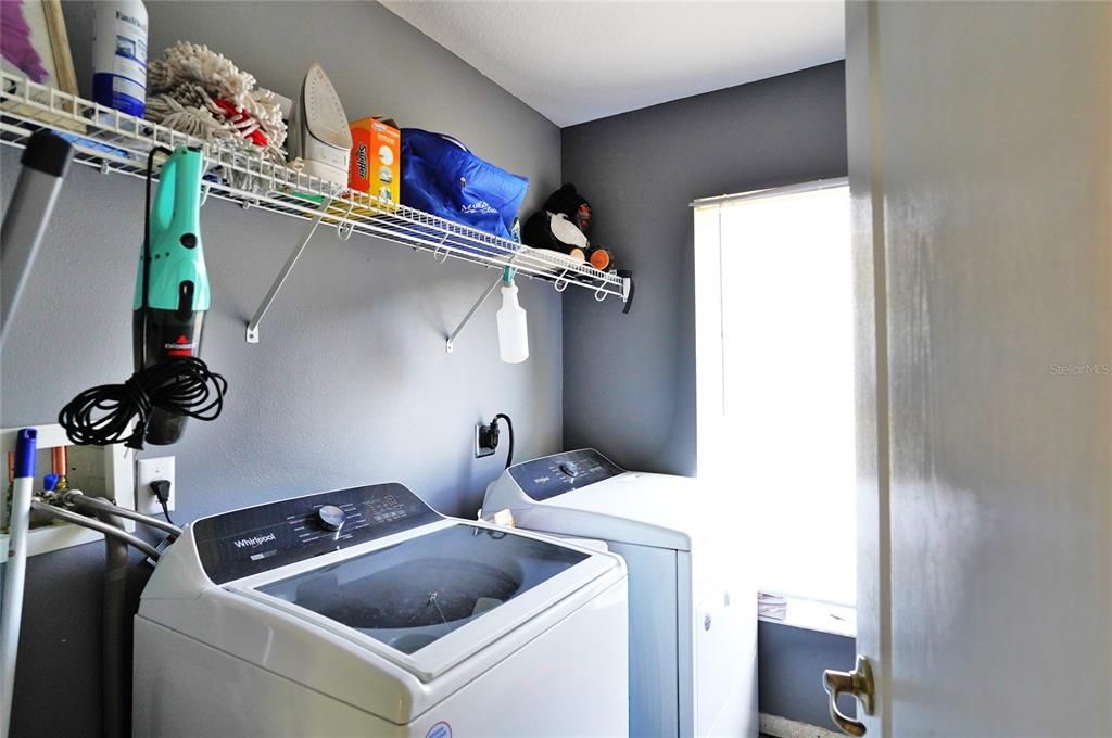 For Sale: $379,900 (3 beds, 2 baths, 1882 Square Feet)