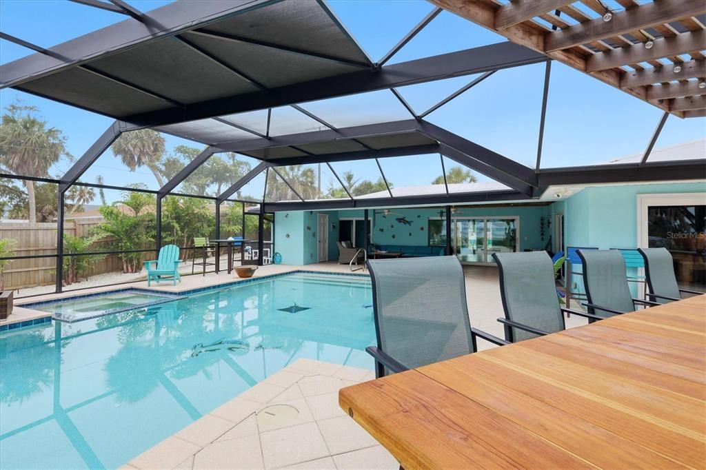 For Sale: $2,300,000 (3 beds, 2 baths, 2144 Square Feet)