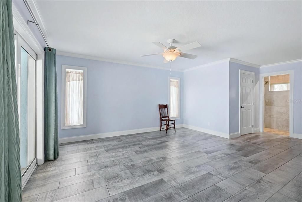 For Sale: $2,300,000 (3 beds, 2 baths, 2144 Square Feet)