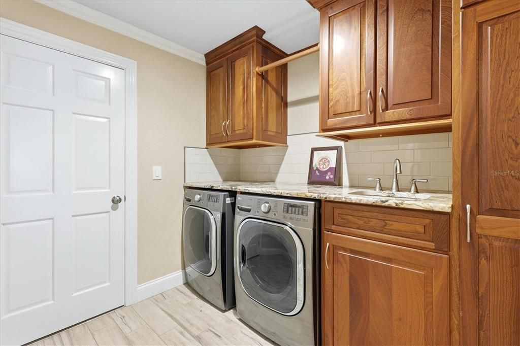 For Sale: $2,300,000 (3 beds, 2 baths, 2144 Square Feet)