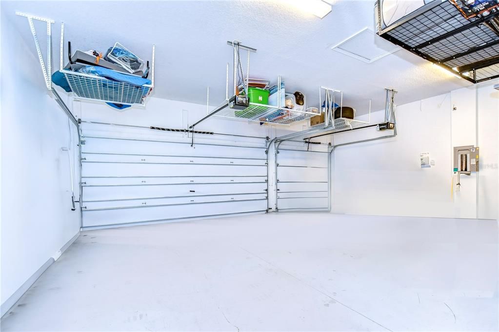 En Renta: $3,300 (4 camas, 3 baños, 2716 Pies cuadrados)