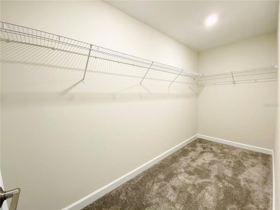 For Rent: $2,695 (3 beds, 3 baths, 2132 Square Feet)