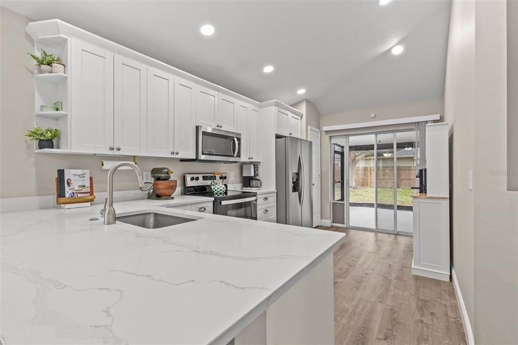 For Sale: $375,000 (3 beds, 2 baths, 1335 Square Feet)