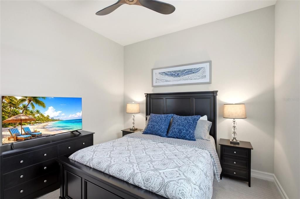 For Sale: $1,685,000 (3 beds, 2 baths, 2585 Square Feet)
