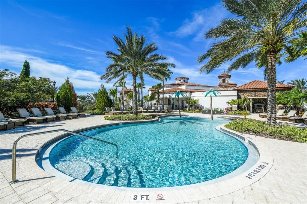 For Sale: $1,685,000 (3 beds, 2 baths, 2585 Square Feet)