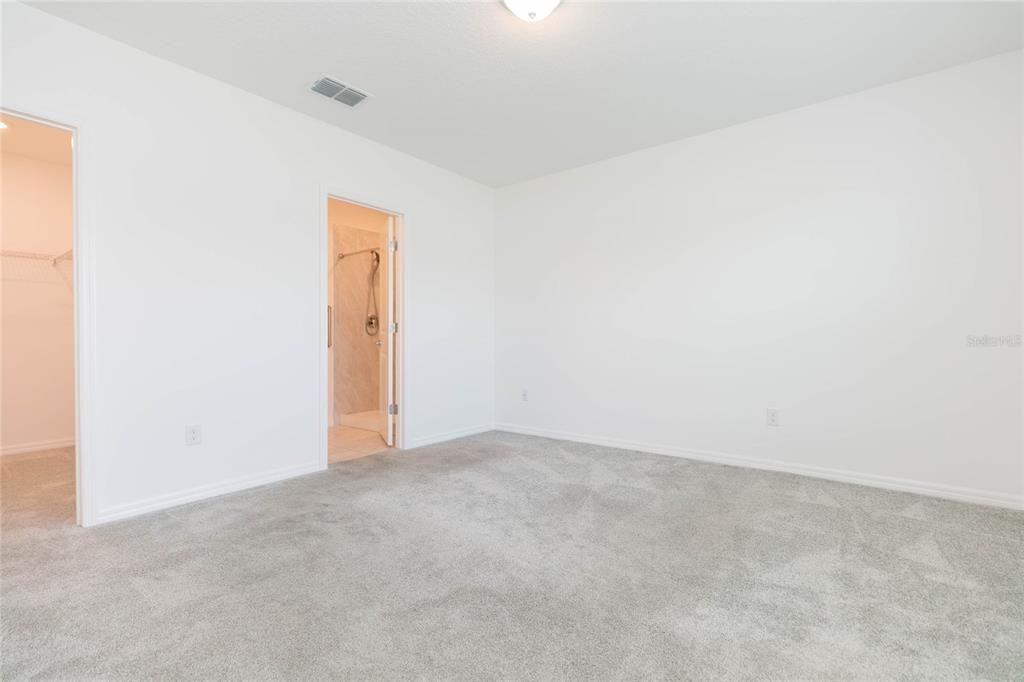 For Sale: $375,000 (3 beds, 2 baths, 1447 Square Feet)