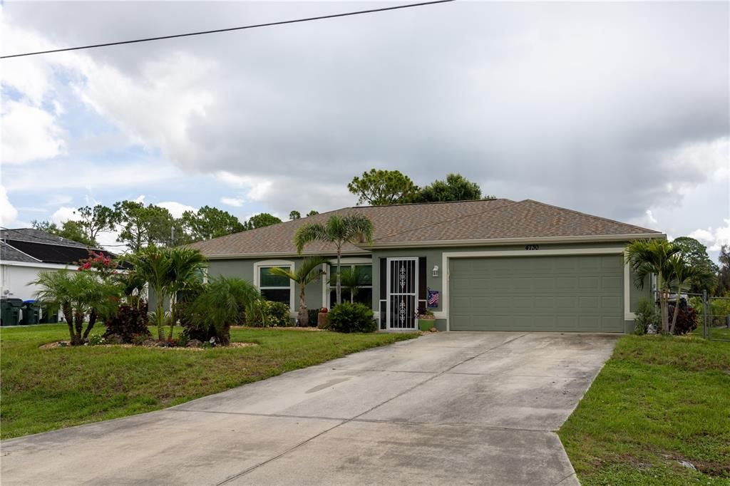 For Sale: $425,000 (3 beds, 2 baths, 1548 Square Feet)