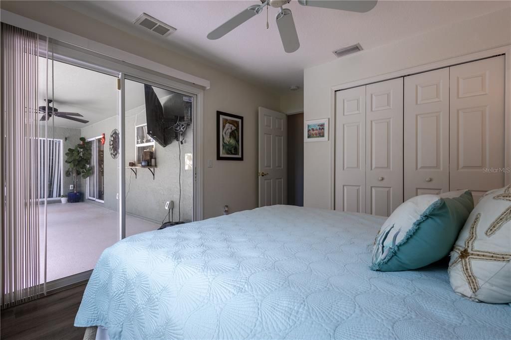 For Sale: $425,000 (3 beds, 2 baths, 1548 Square Feet)