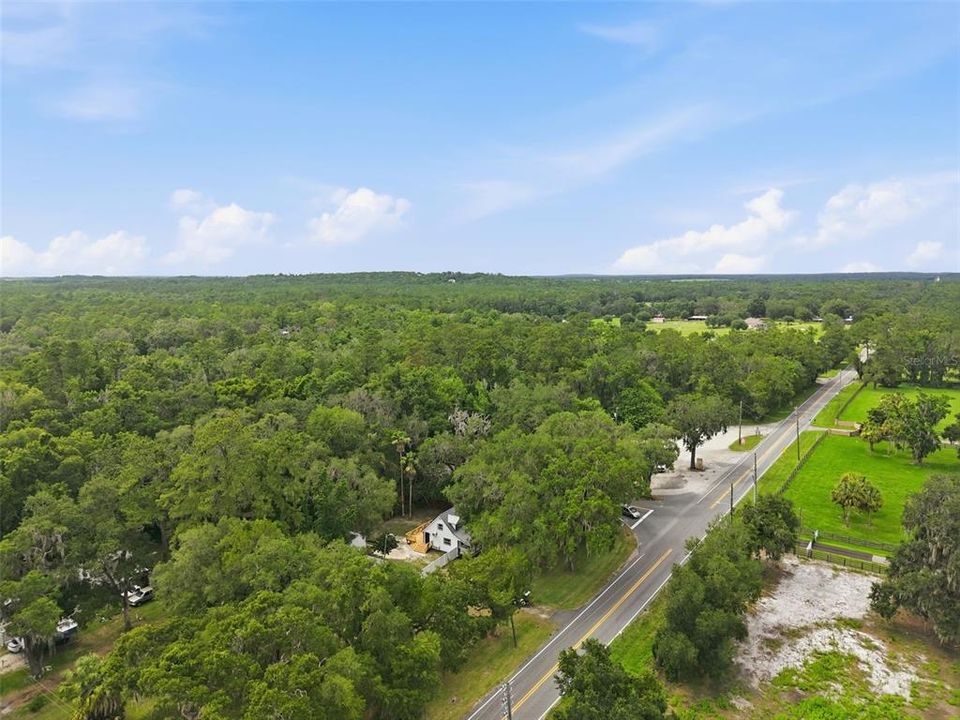 For Sale: $339,500 (3 beds, 2 baths, 1254 Square Feet)