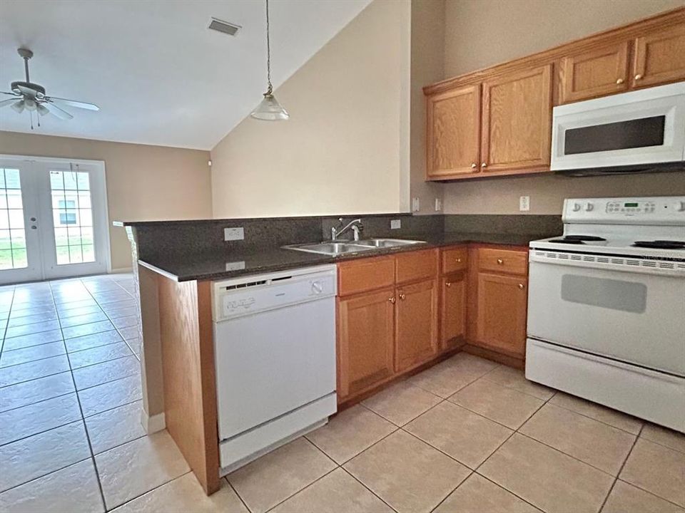 En Renta: $1,400 (2 camas, 2 baños, 1260 Pies cuadrados)