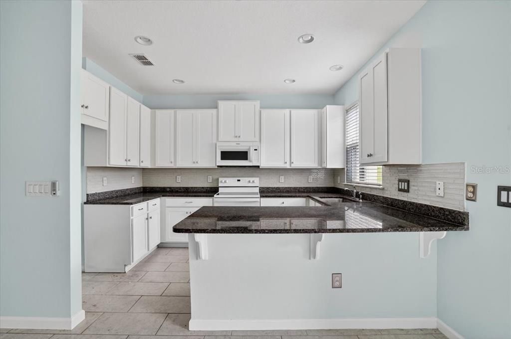 En Venta: $299,000 (3 camas, 2 baños, 1512 Pies cuadrados)