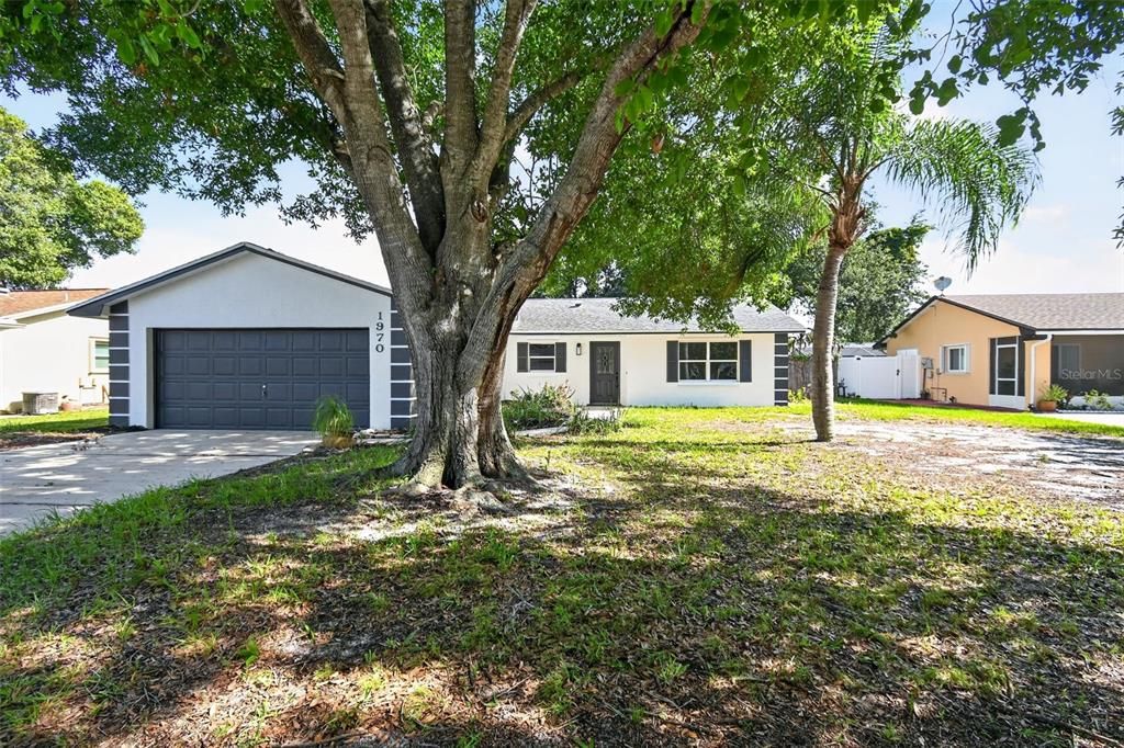 En Venta: $284,900 (2 camas, 2 baños, 1225 Pies cuadrados)