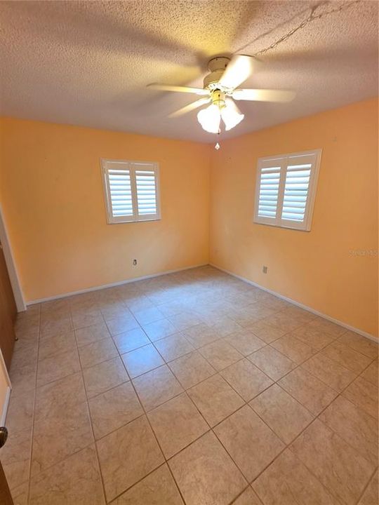 For Sale: $280,000 (2 beds, 2 baths, 1032 Square Feet)